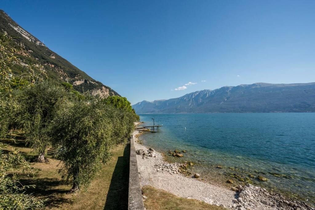 Oleandro Apartment Directly On The Lake Gargnano Extérieur photo