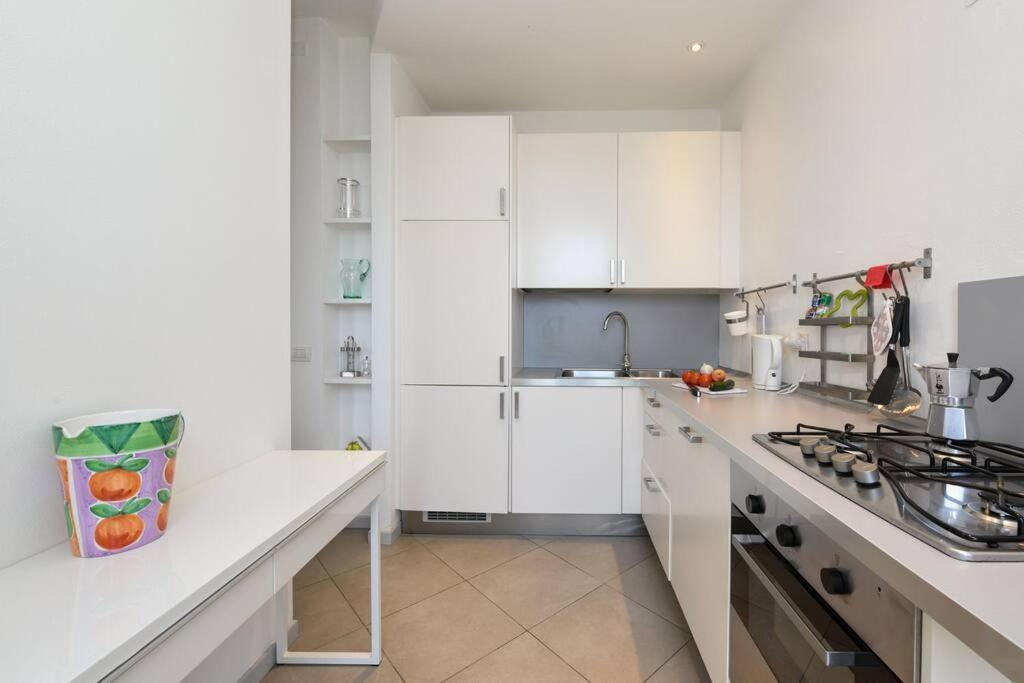Oleandro Apartment Directly On The Lake Gargnano Extérieur photo